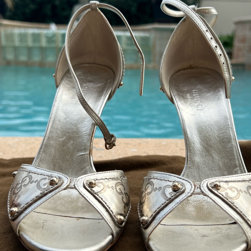 Gucci Women's Metallic Gold Heels